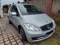 Gebraucht Mercedes A150 95 PS (69 kW) 2009 Silber Kleinwagen