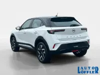Gebraucht Opel Mokka 131 PS (96 kW) 2023 Banquise weiß (metallic) SUV