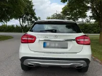Używany Mercedes GLA180 108 KM (79 kW) 2017 Biały SUV