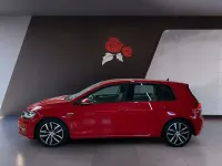Gebraucht VW Golf VII Highline 131 PS (96 kW) 2019 Tornadorot Limousine