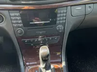 Używany Mercedes E320 Classic 224 KM (164 kW) 2003 Szary Sedan/Limuzyna