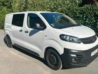Gebraucht Opel Vivaro Elegance 136 PS (100 kW) 2022 Weiß Van / Kleinbus