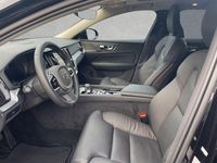 Gebraucht Volvo V60 Plus 197 PS (144 kW) 2025 Onyx schwarz Kombi