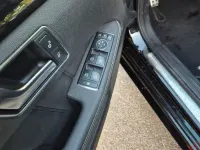 Gebraucht Mercedes E200 Avantgarde 184 PS (135 kW) 2012 Schwarz Limousine