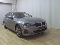 Gebraucht BMW 320e Sport Line 204 PS (150 kW) 2022 Skyscraper grau metallic Kombi