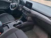 Second-hand Ford Focus 120 CP (88 kW) 2022 Argintiu Break