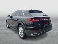 Gebraucht Audi Q8 Ambiente 286 PS (210 kW) 2023 Mythosschwarz metallic SUV