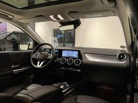 Gebraucht Mercedes B220 Progressive 190 PS (139 kW) 2019 Weiß Van / Kleinbus