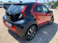 Gebraucht Toyota Aygo X Team 72 PS (52 kW) 2024 Rot SUV