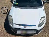 Gebraucht Fiat Grande Punto 77 PS (56 kW) 2010 Weiß Kleinwagen