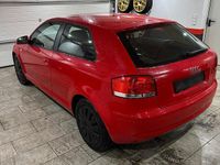 Gebraucht Audi A3 102 PS (75 kW) 2007 Rot Kleinwagen