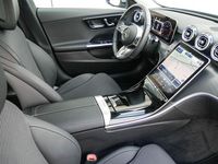 Gebraucht Mercedes C180 Avantgarde 170 PS (125 kW) 2024 Silber Limousine
