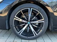 Second-hand BMW 520 Comfort Edition 190 CP (139 kW) 2025 Negru Break