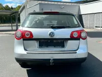 Gebraucht VW Passat 102 PS (75 kW) 2005 Silber Kombi