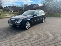 Gebraucht Mercedes E320 224 PS (164 kW) 2008 Blau Kombi