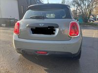 Gebraucht Mini ONE 102 PS (75 kW) 2019 Grau Kleinwagen