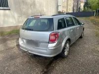 Gebraucht Opel Astra 90 PS (66 kW) 2007 Silber Kombi