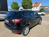 Gebraucht Ford Kuga 150 PS (110 kW) 2019 Schwarz SUV