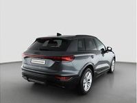 Gebraucht Audi Q6 e-tron Sport 185 kW (252 PS) 2025 Daytonagrau perleffekt SUV