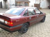 Gebraucht Opel Vectra 90 PS (66 kW) 1991 Rot Kleinwagen