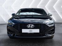 Neu Hyundai i30 Advantage 101 PS (74 kW) 2025 Schwarz Limousine