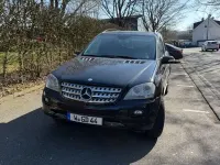 Gebraucht Mercedes ML280 190 PS (139 kW) 2008 Schwarz SUV