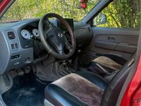 Gebraucht Nissan PickUp 133 PS (97 kW) 2003 Rot Pickup