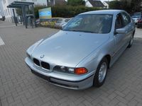 Gebraucht BMW 523 170 PS (125 kW) 1996 Silber Limousine