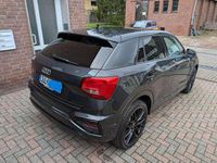 Używany Audi Q2 Advanced 150 KM (110 kW) 2024 Szary SUV