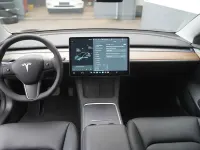 Käytetty Tesla Model 3 Standard Range 239 kW (325 HP) 2021 Harmaa Sedan