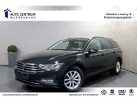 Gebraucht VW Passat Business 150 PS (110 kW) 2024 Deep black perleffekt Kombi