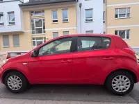 Gebraucht Hyundai i20 Edition 77 PS (56 kW) 2010 Rot Kleinwagen