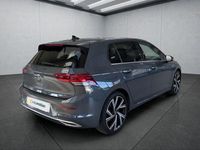 Gebraucht VW Golf VIII 190 PS (139 kW) 2022 Grau Kleinwagen