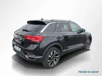 Gebraucht VW T-Roc Active 150 PS (110 kW) 2021 Deep black perleffekt SUV