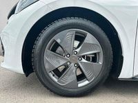 Second-hand Cupra Born 150 kW (204 CP) 2023 Alb Hatchback