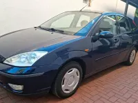 Gebraucht Ford Focus Ghia 115 PS (84 kW) 2001 Blau Kleinwagen