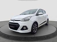 Gebraucht Hyundai i10 87 PS (63 kW) 2016 Weiß Kleinwagen