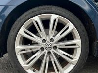 Gebraucht VW Passat Highline 190 PS (139 kW) 2015 Blau Kombi