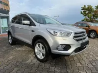Gebraucht Ford Kuga Trend 120 PS (88 kW) 2018 Silber SUV
