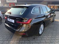Gebraucht BMW 330e Advantage 292 PS (214 kW) 2021 Schwarz Kombi