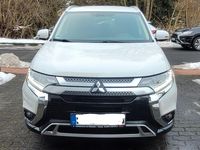 Gebraucht Mitsubishi Outlander 150 PS (110 kW) 2020 Weiß SUV