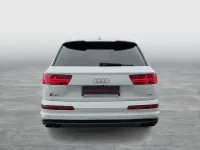 Gebraucht Audi SQ7 Advanced Plus 435 PS (319 kW) 2018 Gletscherweiss metallic SUV