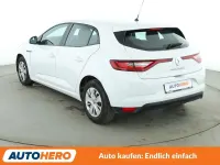 Usata Renault Mégane Life 101 CV (74 kW) 2018 Bianco Berlina