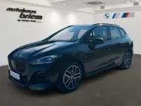 Gebraucht BMW 220 Active Tourer M Sport 163 PS (119 kW) 2025 Schwarz Van / Kleinbus