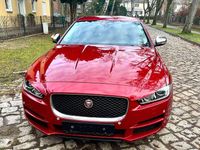 Gebraucht Jaguar XE Pure 200 PS (147 kW) 2017 Firenze red Limousine