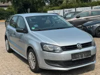 Gebraucht VW Polo Trendline 69 PS (50 kW) 2014 Silber Limousine