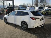 Gebraucht Toyota Corolla Team 184 PS (135 kW) 2020 Schneeweiß Kombi