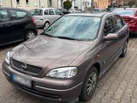 Gebraucht Opel Astra 75 PS (55 kW) 1998 Braun Limousine