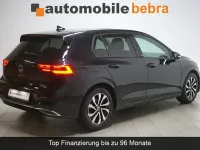 Gebraucht VW Golf VIII Active 150 PS (110 kW) 2022 Deep black Limousine