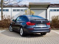 Gebraucht BMW 330 258 PS (189 kW) 2017 Grau Limousine